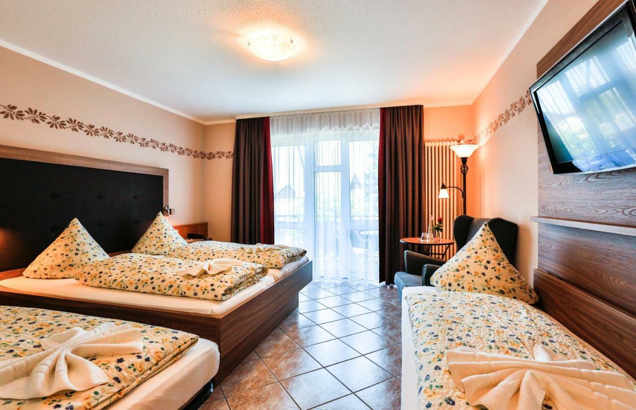 שאלשטאדט Hotel-Restaurant Zum Ochsen מראה חיצוני תמונה
